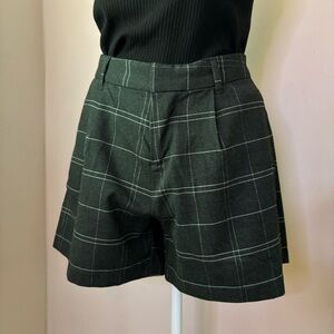 Old Navy High Waist Trouser Shorts